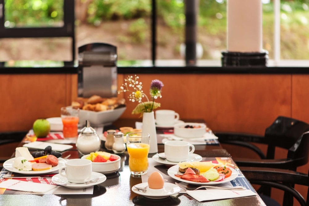 Intercityhotel Magdeburg 42/58