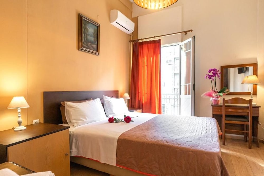 Alexandria Hotel 21/50