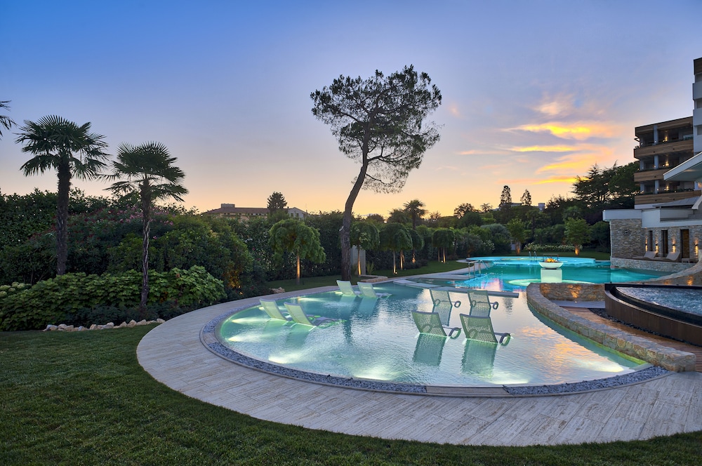 Esplanade Tergesteo - Luxury Retreat - Adults Only 122/129