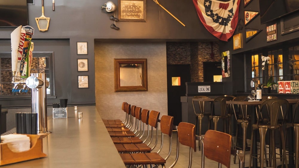 restaurant cafeteria