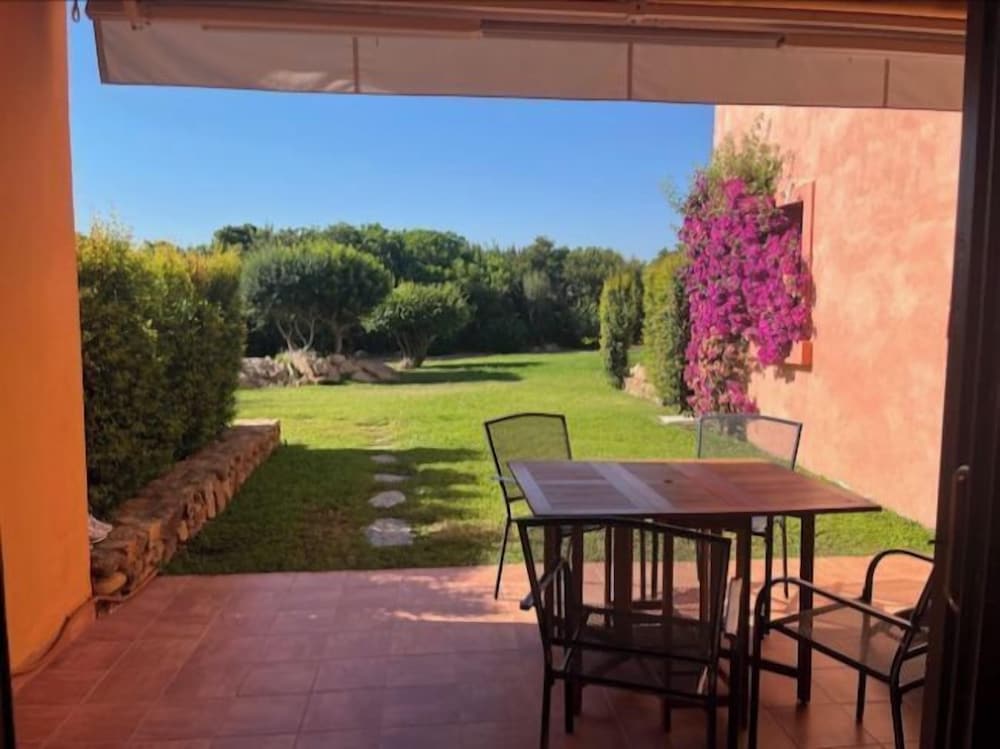 RESIDENCE PORTO CODA CAVALLO 41/53