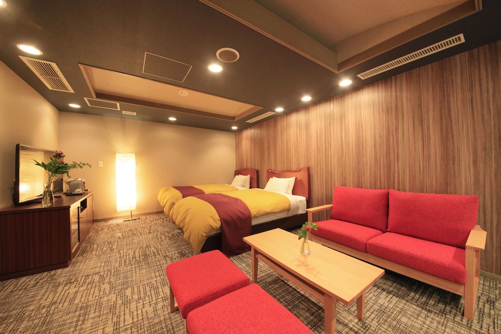 Hakone Fuga - Adults Only 35/50