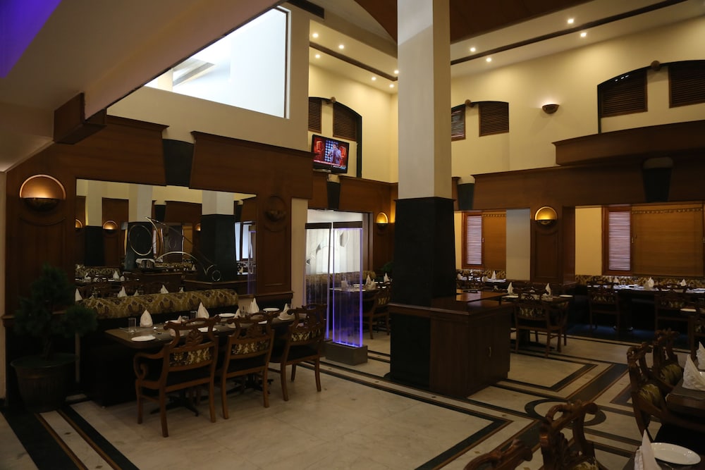 HOTEL RESIDENCY 35/47