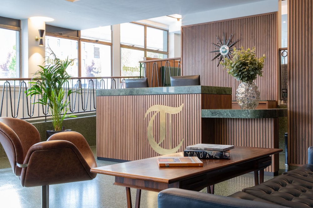 Telegraph Hotel Coventry Hotel 6/68