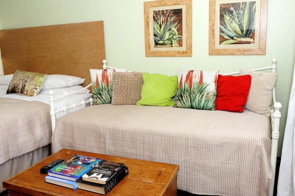 Olive Room Bed And Breakfast 11/30