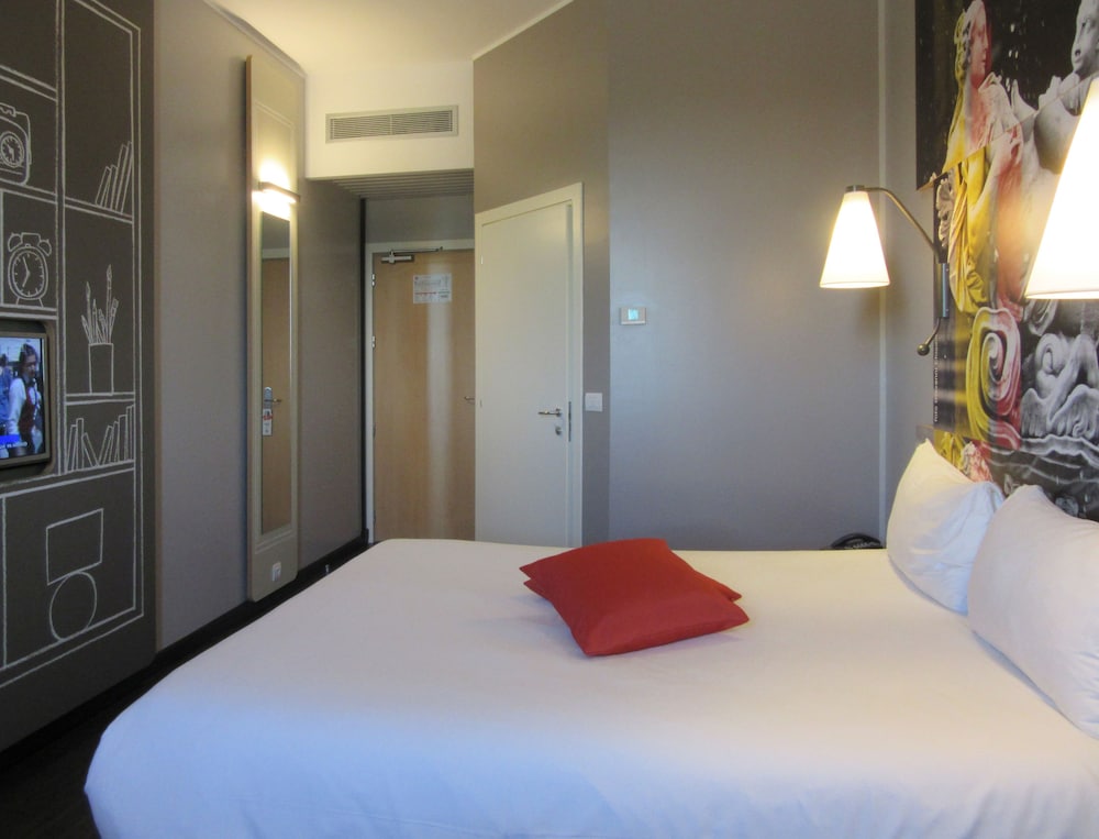 Ibis Milano Fiera 13/70