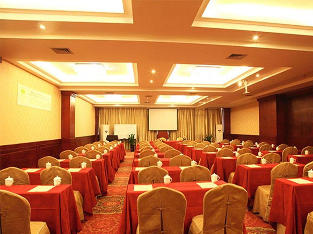 Vienna International Hotel (Wuhan Yellow Crane Tower) 39/50