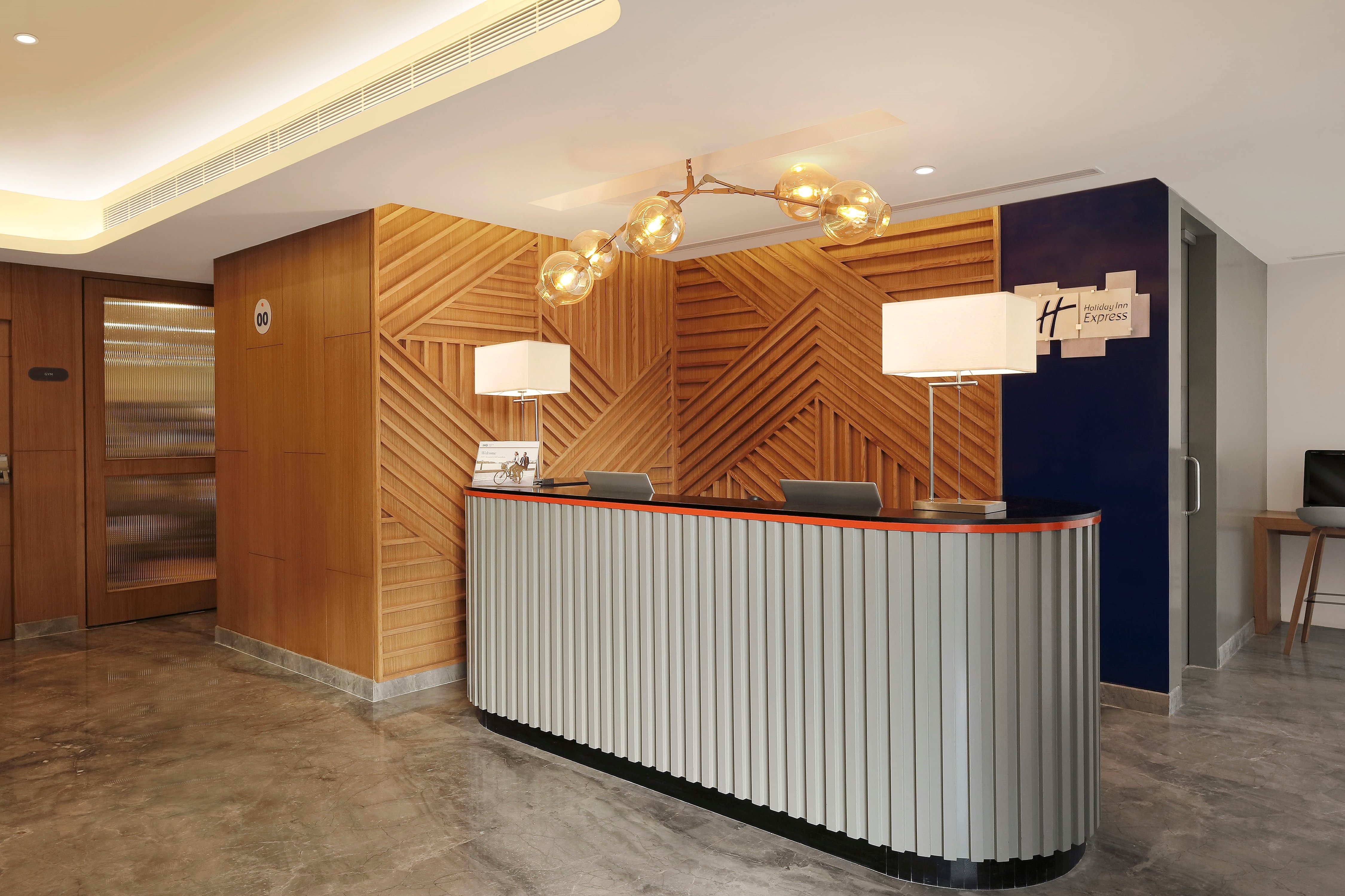 Holiday Inn Express Ahmedabad Prahlad Nagar 4/73