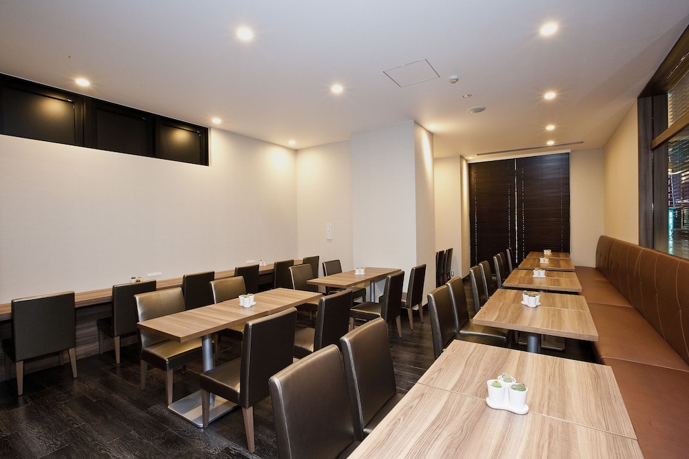 Sotetsu Fresa Inn Chiba Kashiwa 52/55