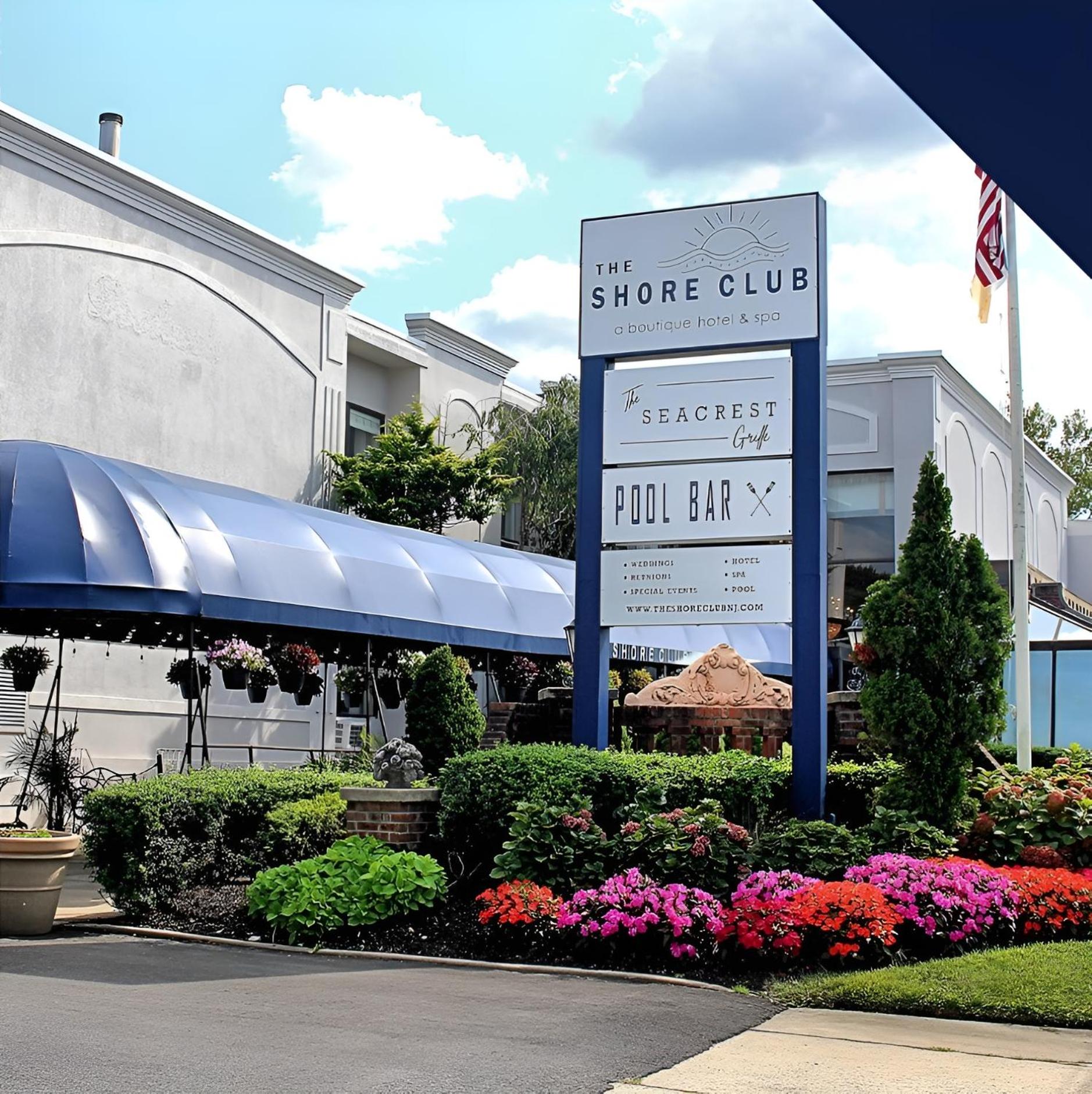 Doolan s Shore Club 15/24