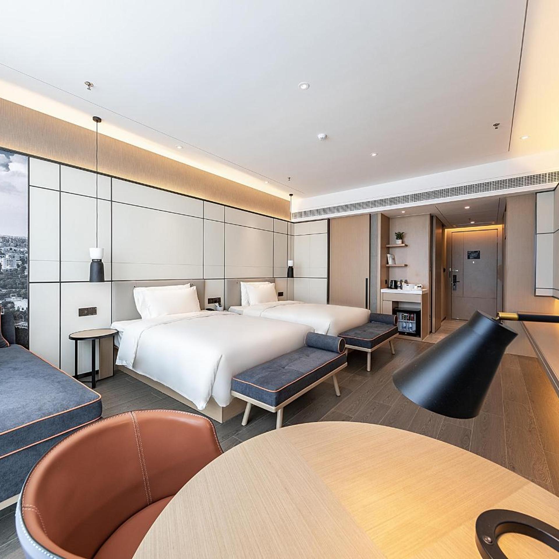 Atour Hotel (Huayi Square, Zhongshan Old Town) 19/60