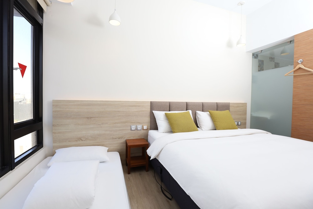 Z Hotel 29/59
