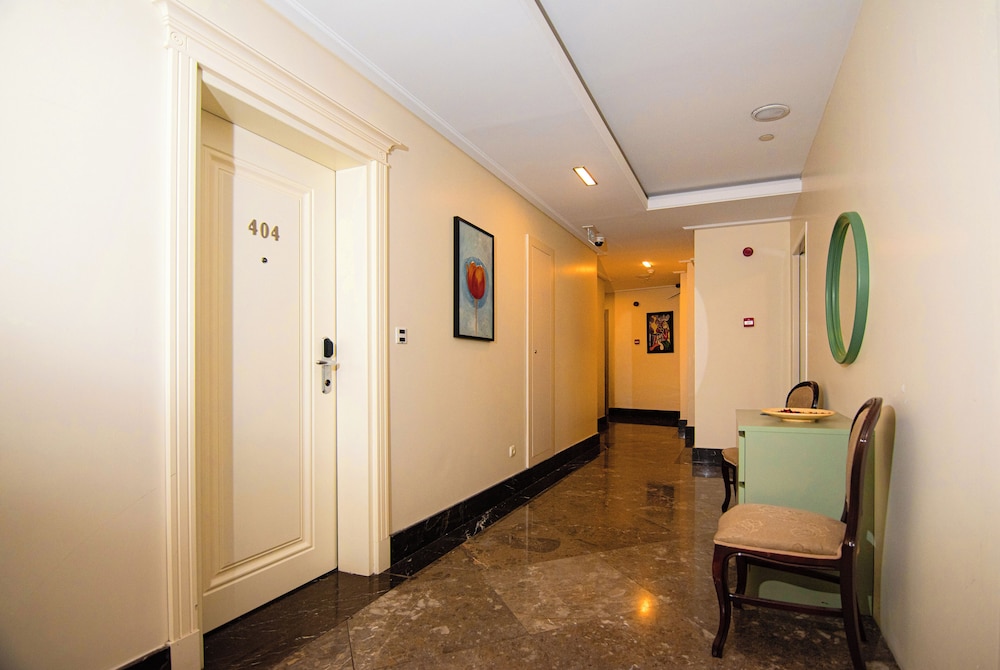 Recital Hotel 58/67