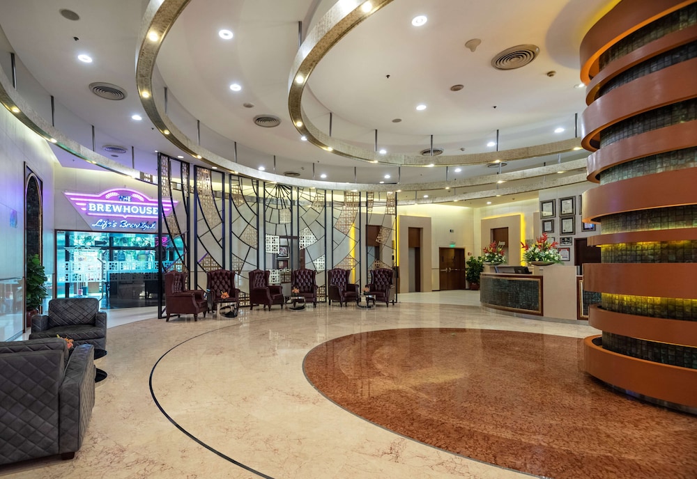 Radisson Gurugram Sohna Road City Center 14/61