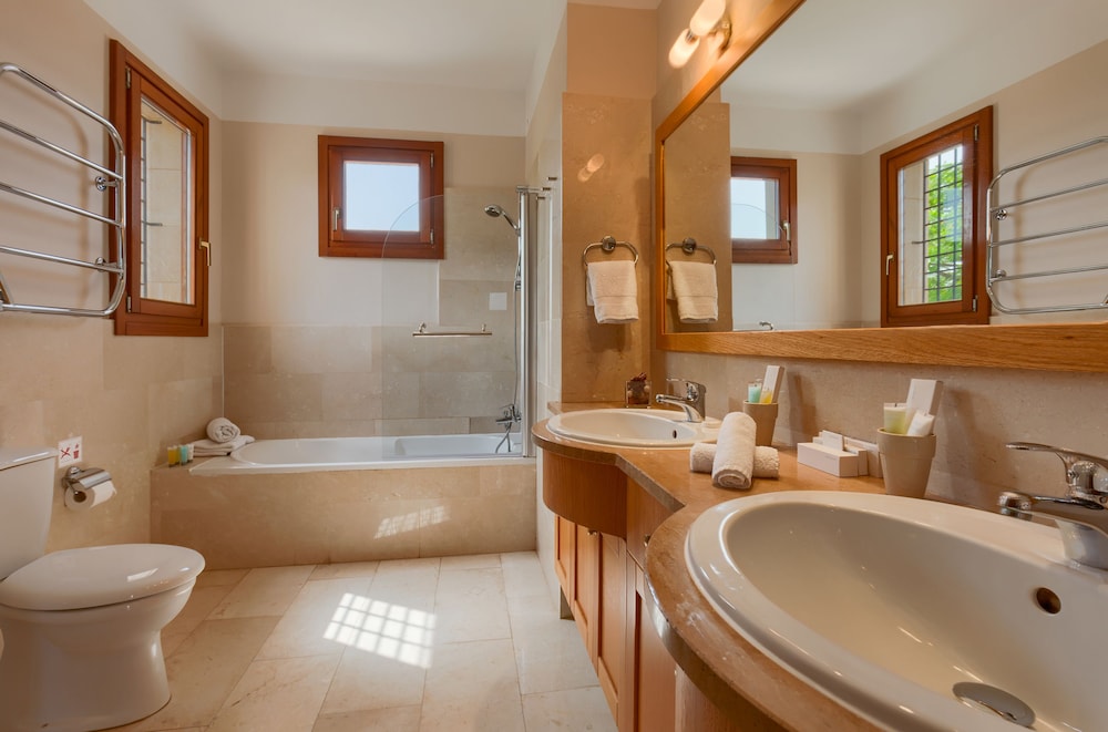 Aphrodite Hills Rentals - Superior Villas 49/50