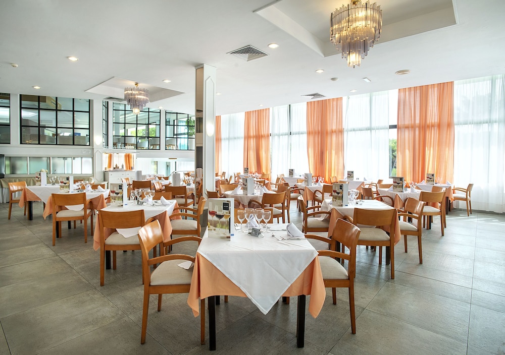 Hotel Exagon Park 36/50
