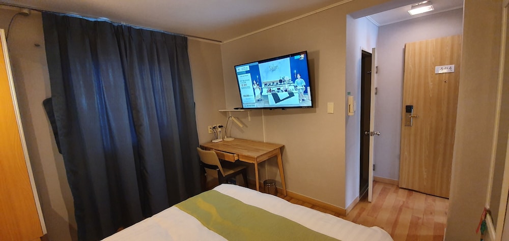 Apple Tree Hotel Pohang 24/47