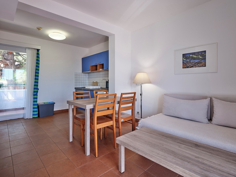 Naturist Park Koversada Apartments 31/50
