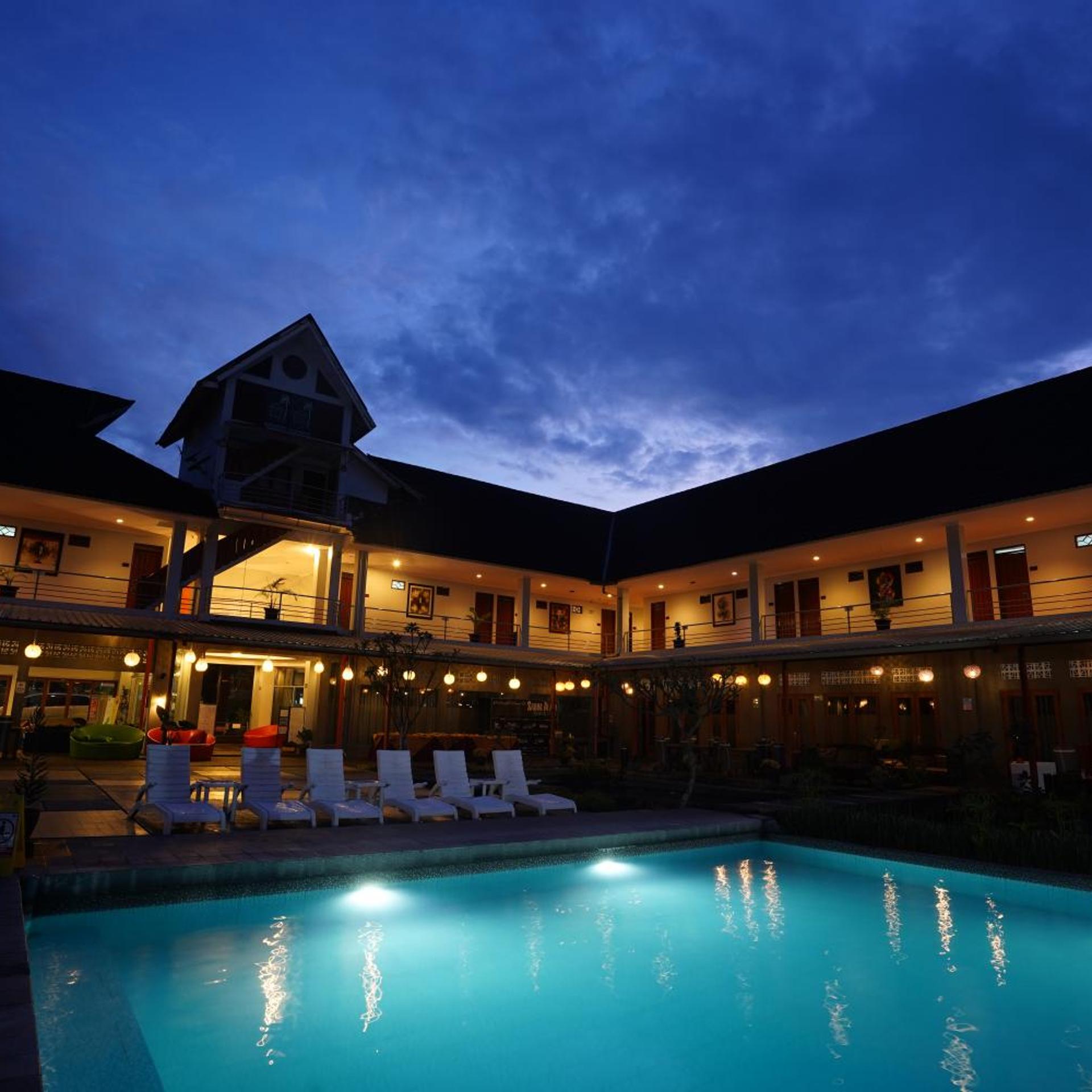 Sabda Alam Hotel Resort 5/42