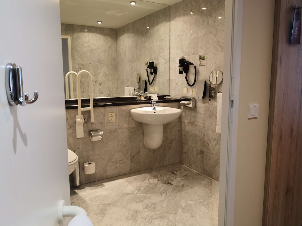 Holiday Inn Zwickau 34/34