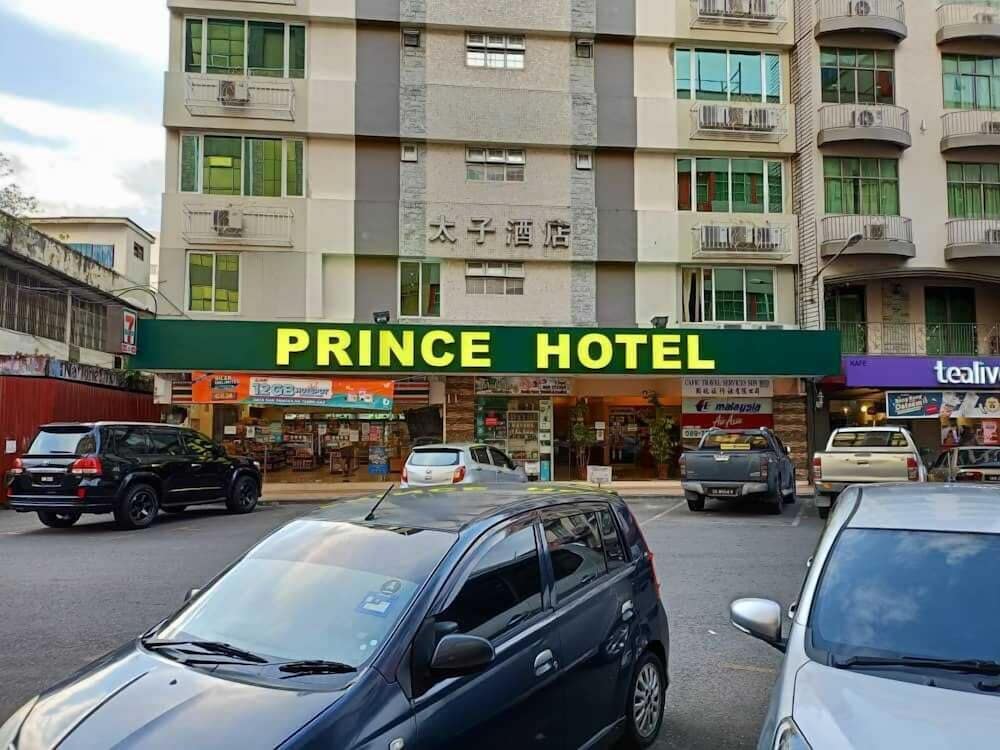 Prince Hotel 34/38