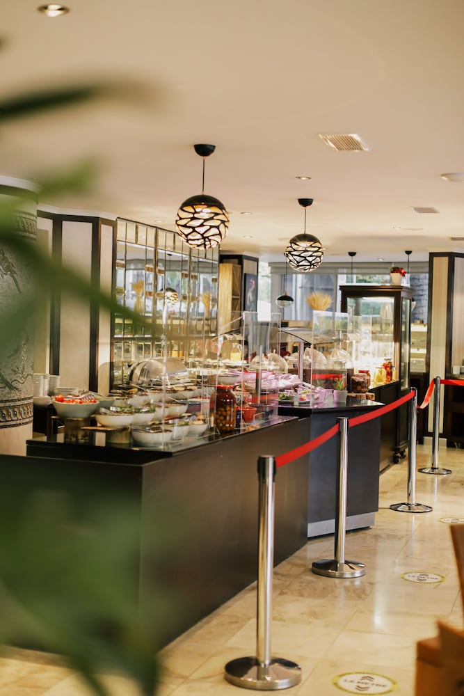 Bodrium Hotel and Spa 53/56