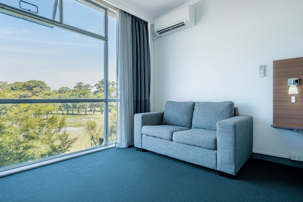 The Select Inn Ryde 50/65
