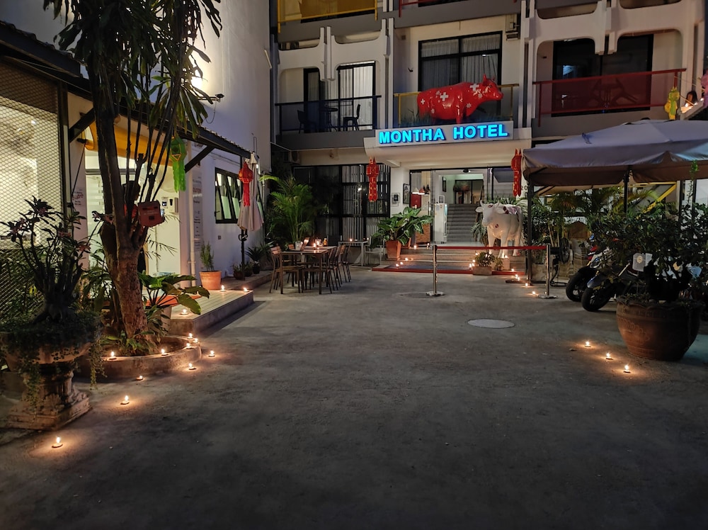 Montha Hotel 42/46