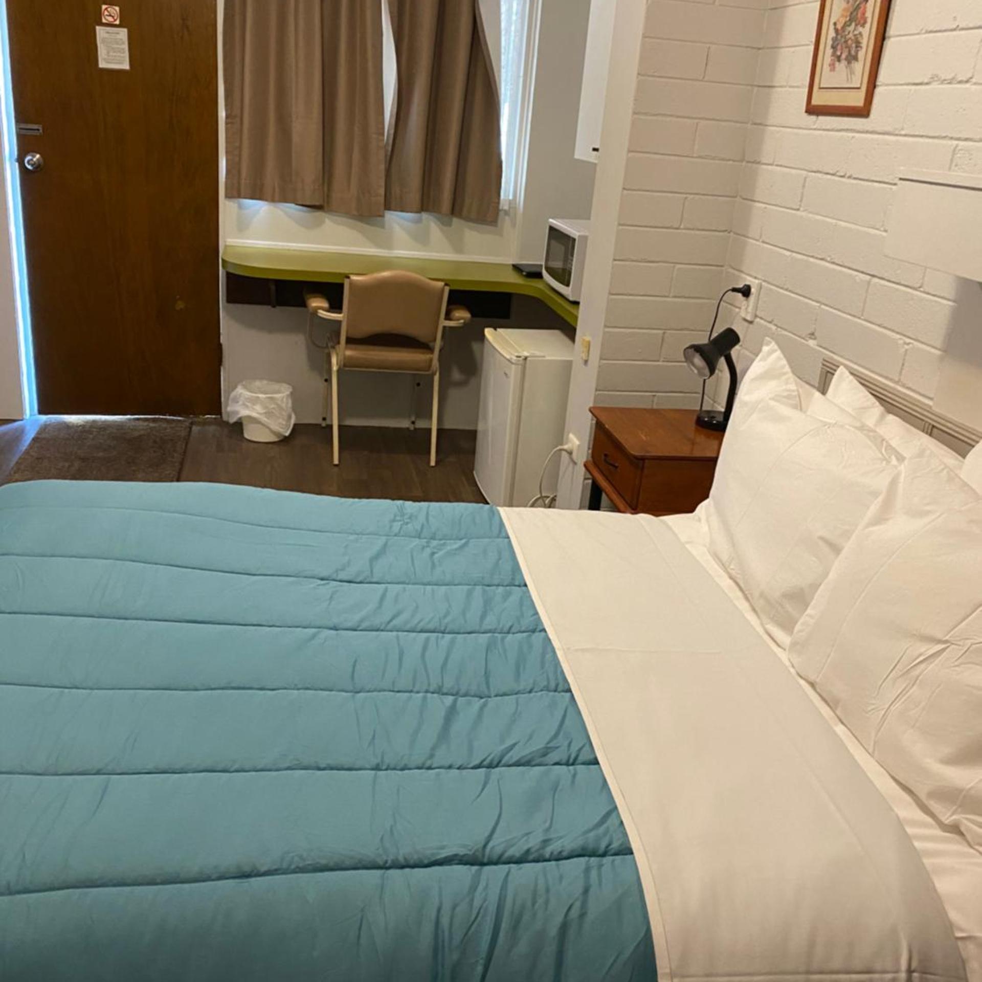 Millers Cottage Motel 13/29