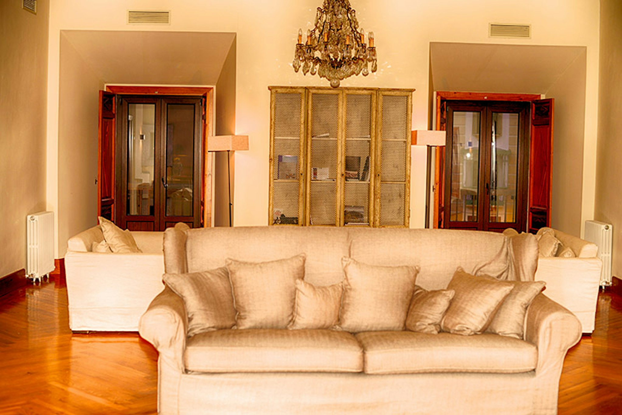 Rusticae Palacio Carvajal Giron 48/63