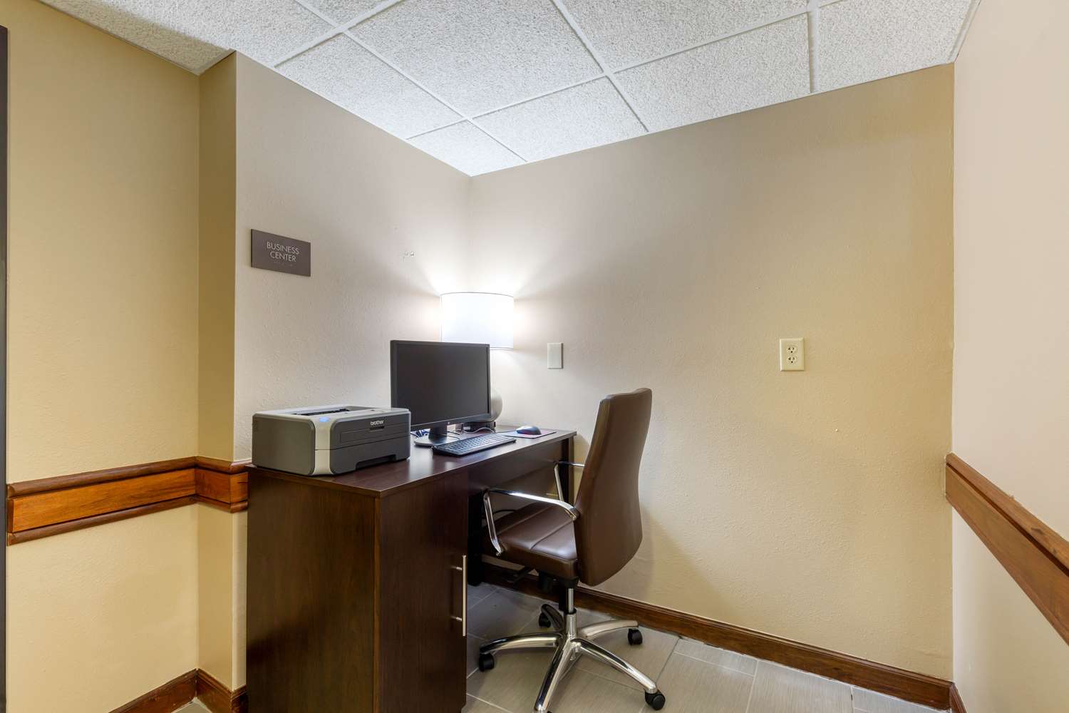 Comfort Inn & Suites Milford DE 14/17