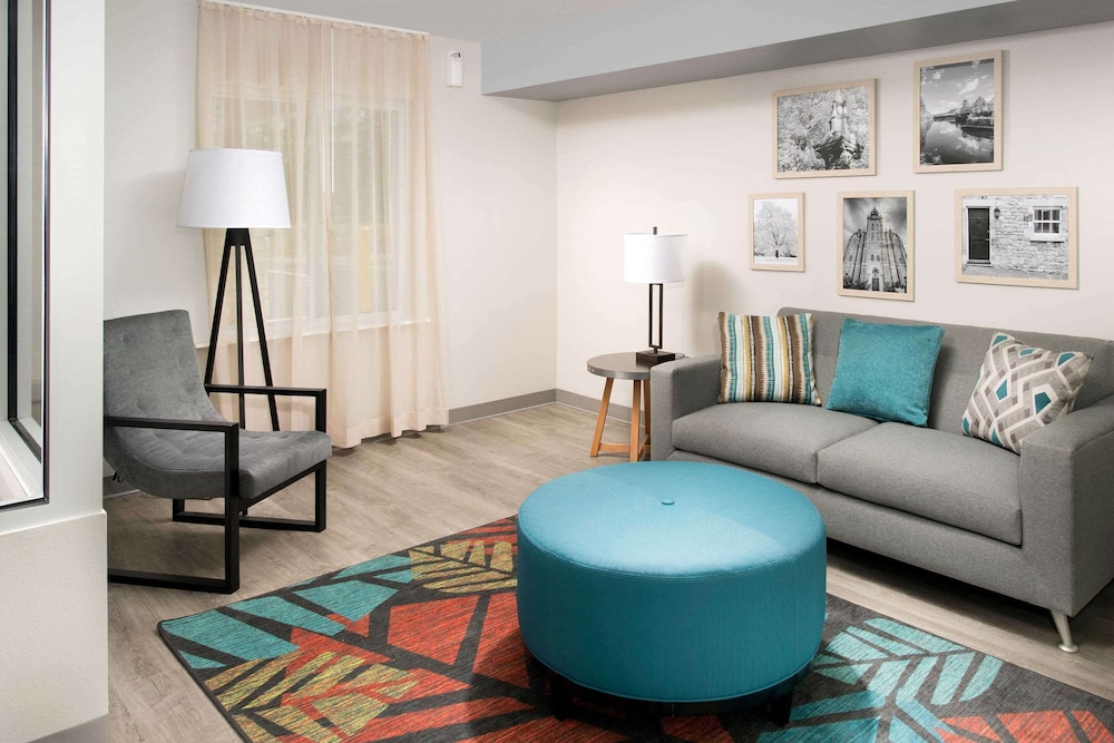 WoodSpring Suites San Antonio Stone Oak 29/42