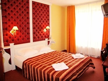 Pegasa Pils Hotel 5/33