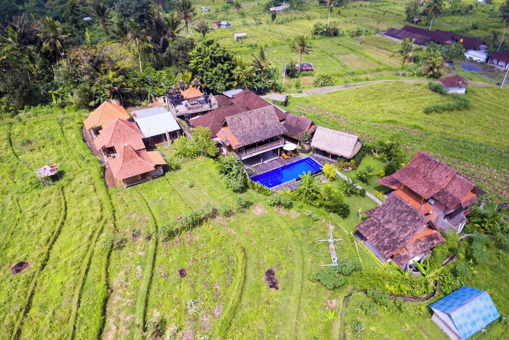 Kubu Sakian Villa 57/60