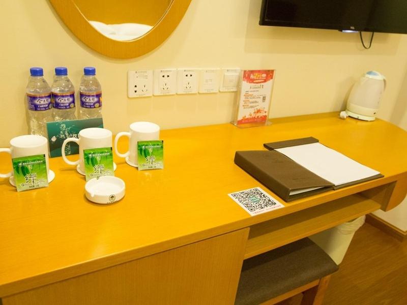 Greentree Inn Tangshan Nanhu Lake Exhibition Center Express Hotel 67/78