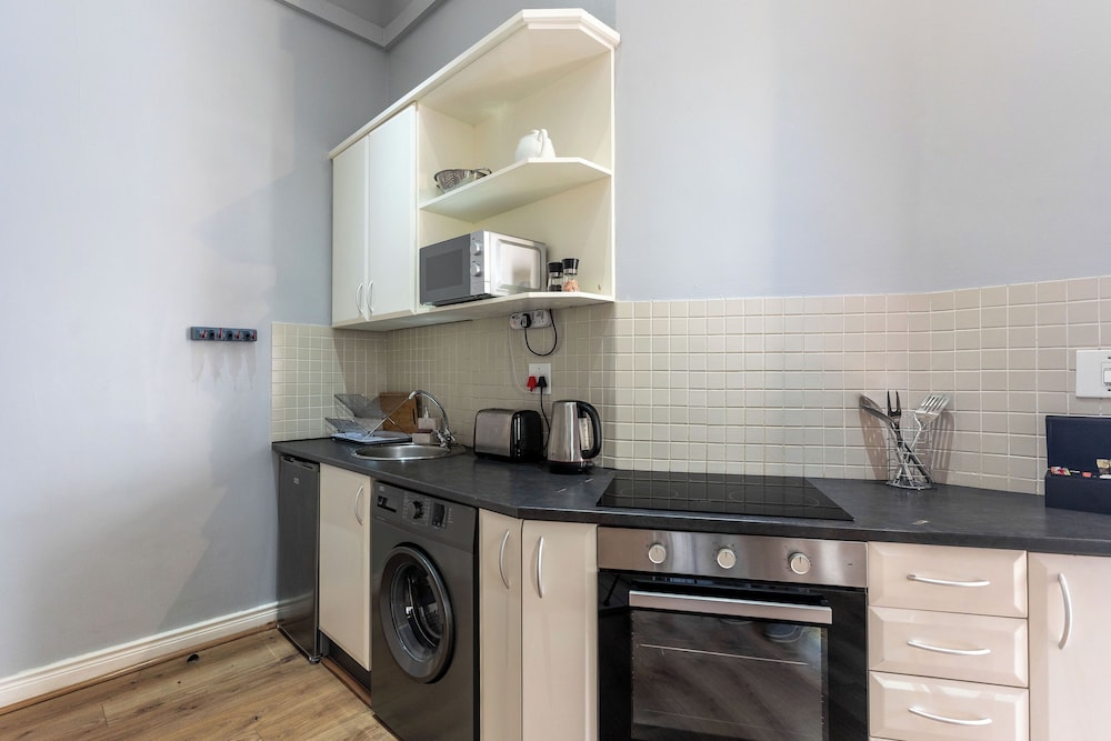 Long Street Boutique Hotel 12/71
