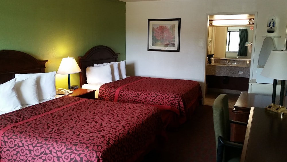 Days Inn by Wyndham Santa Fe New Mexico 18/44
