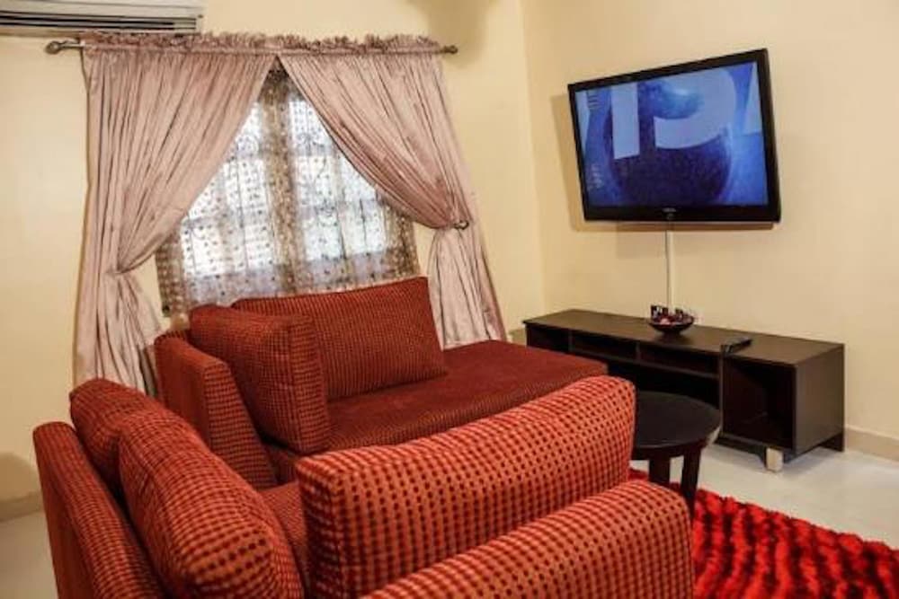 Topaz Luxury Suites & Apartments 19/40