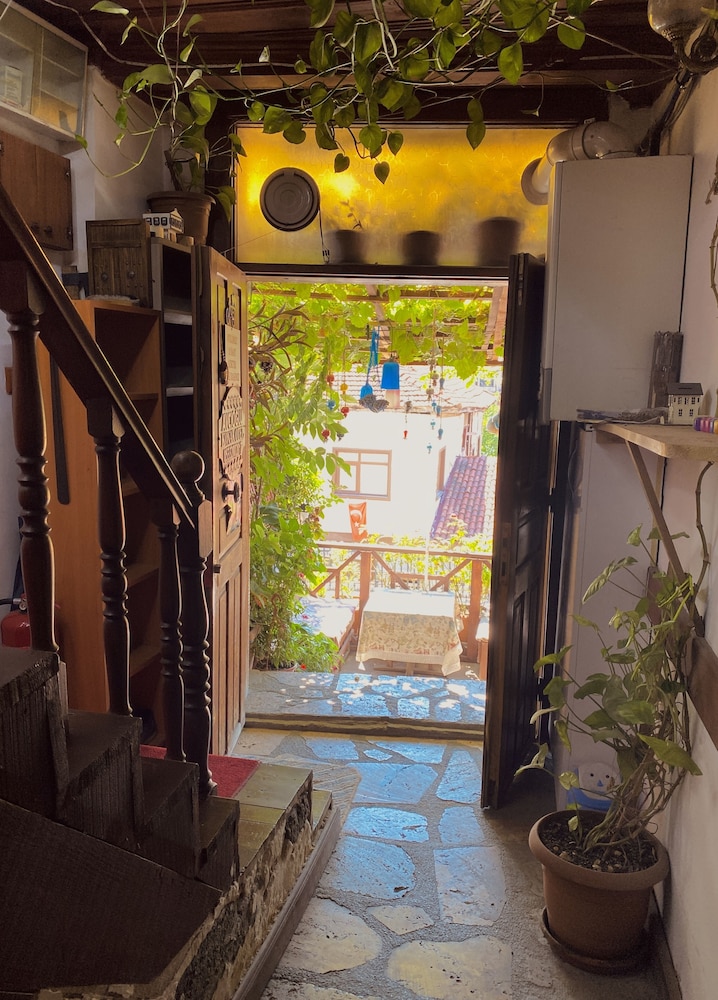 Avcioglu Konak Otel 3/50
