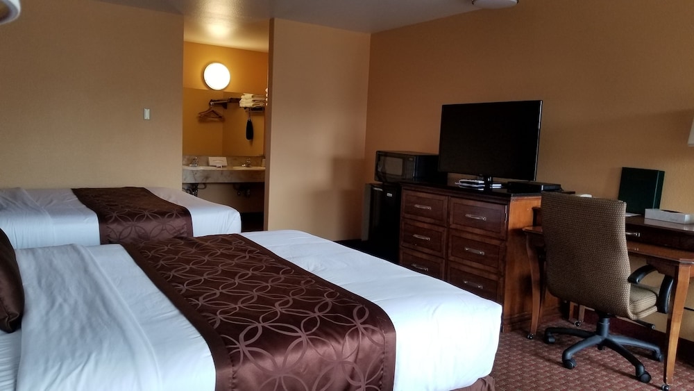 Forks Motel 23/50