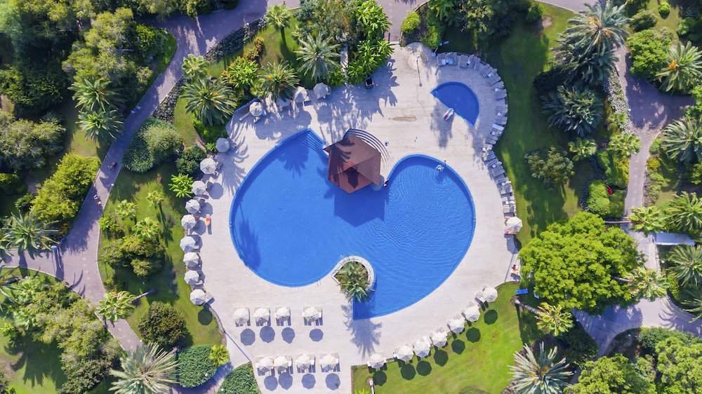 Starlight Resort Hotel in KIZILAGAC