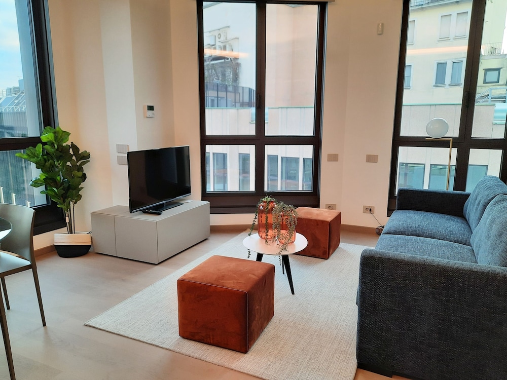 Milan Eleven by Brera Apartments 25/50