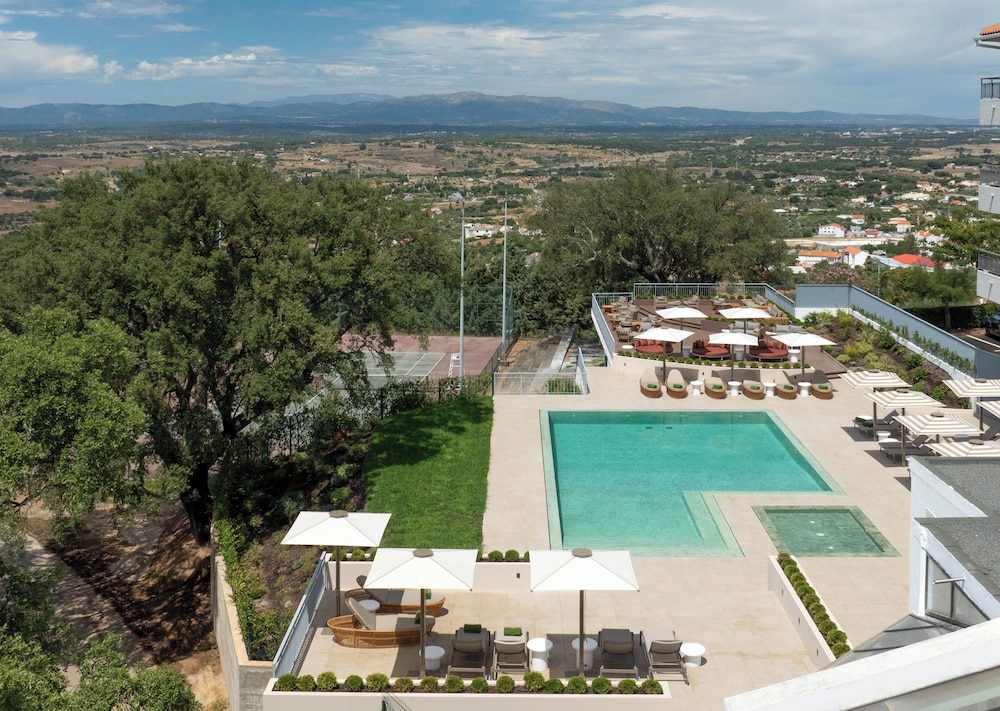 Melia Castelo Branco 64/68
