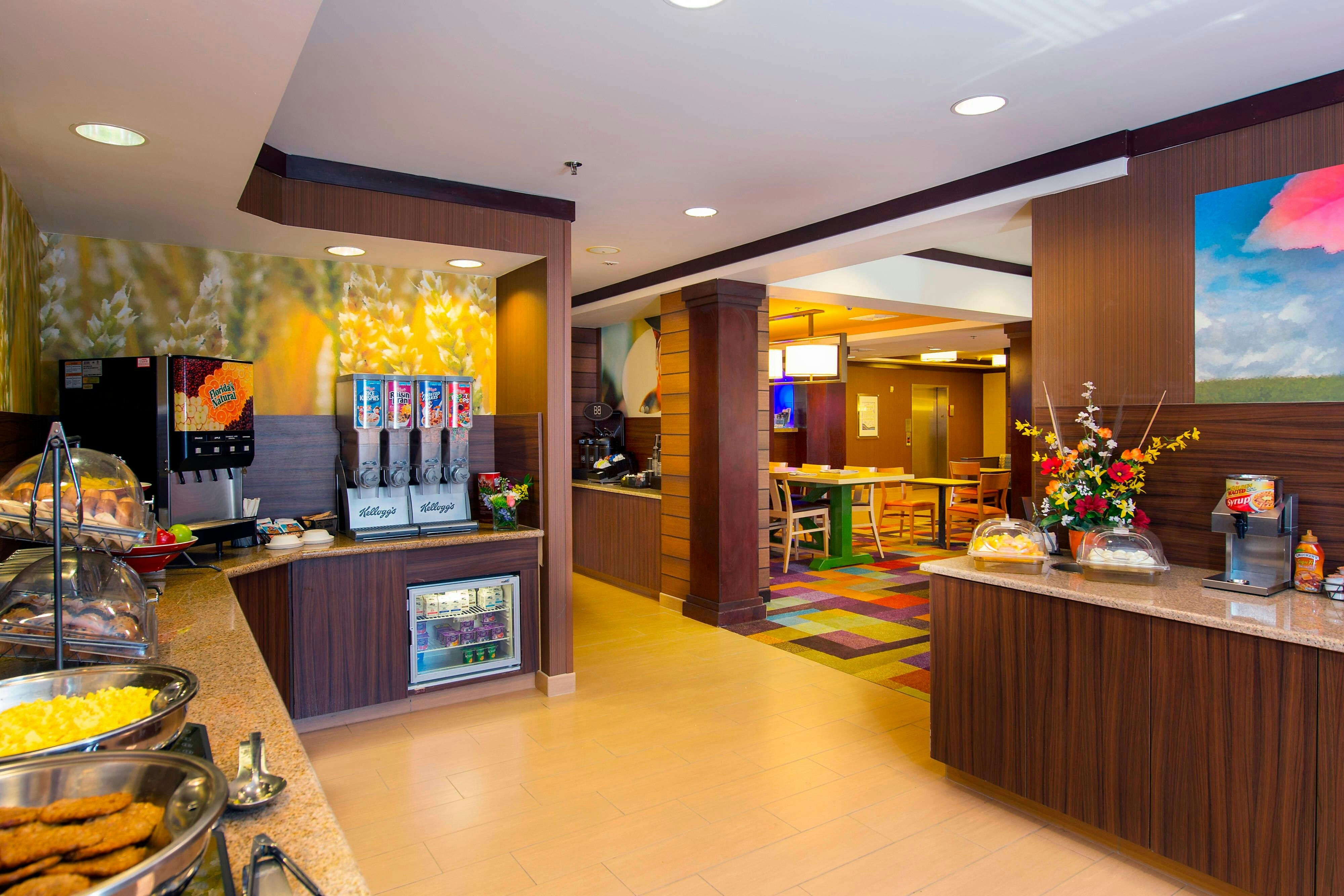 Fairfield Inn Suites By Marriott Tifton 1/5