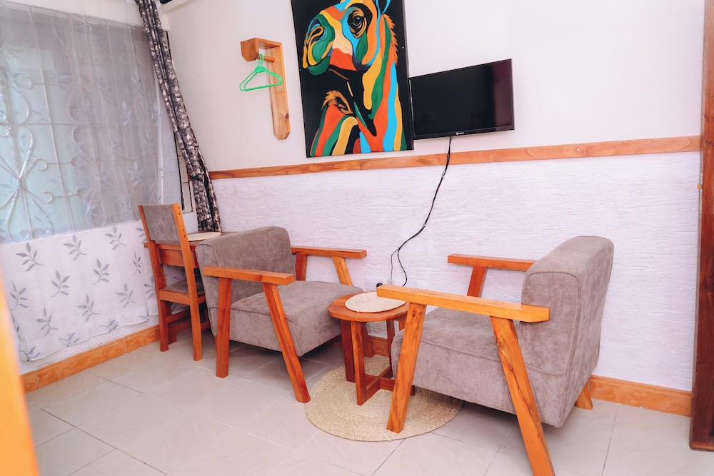 Arusha Giraffe Lodge 32/50