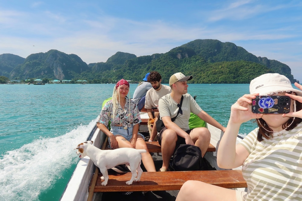 PHI PHI SEA SKY RESORT 40/66