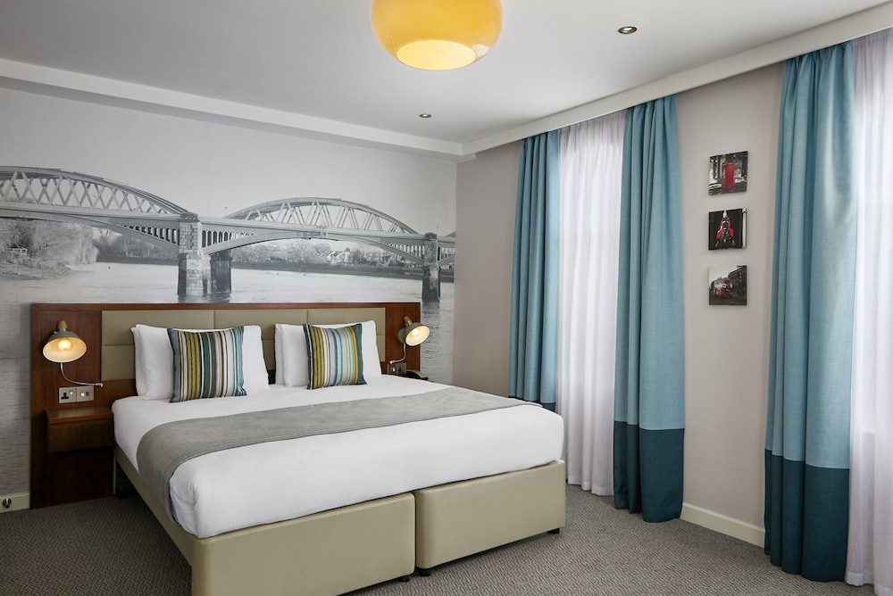 ROOM, DOUBLE BED, ACCESSIBLE