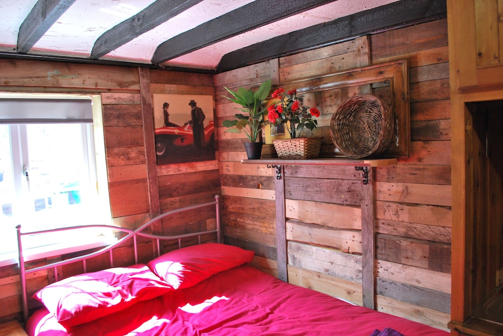 OYO Yarm Cottages 33/64