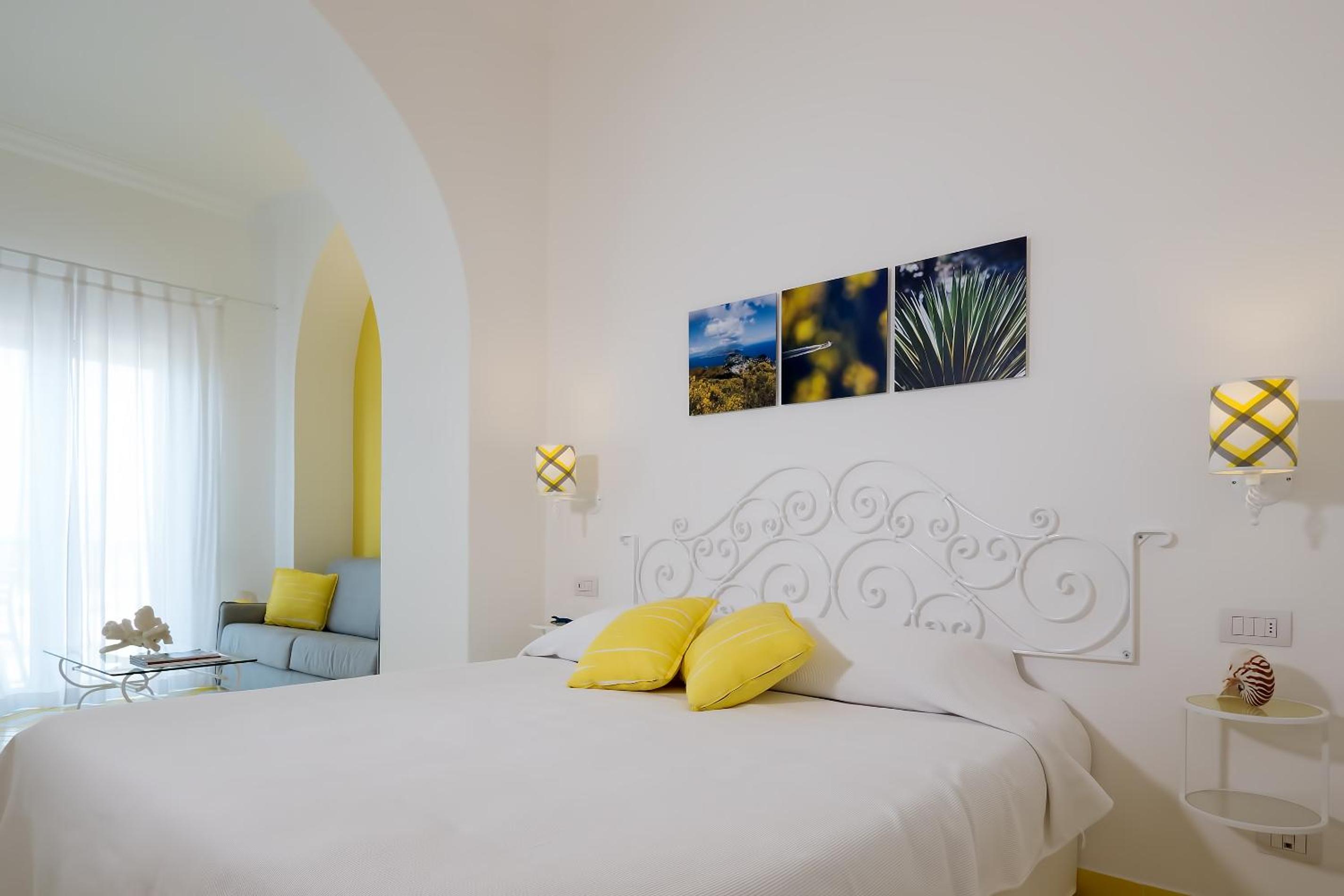 Junior Suite, Sea View, 2 Balconies