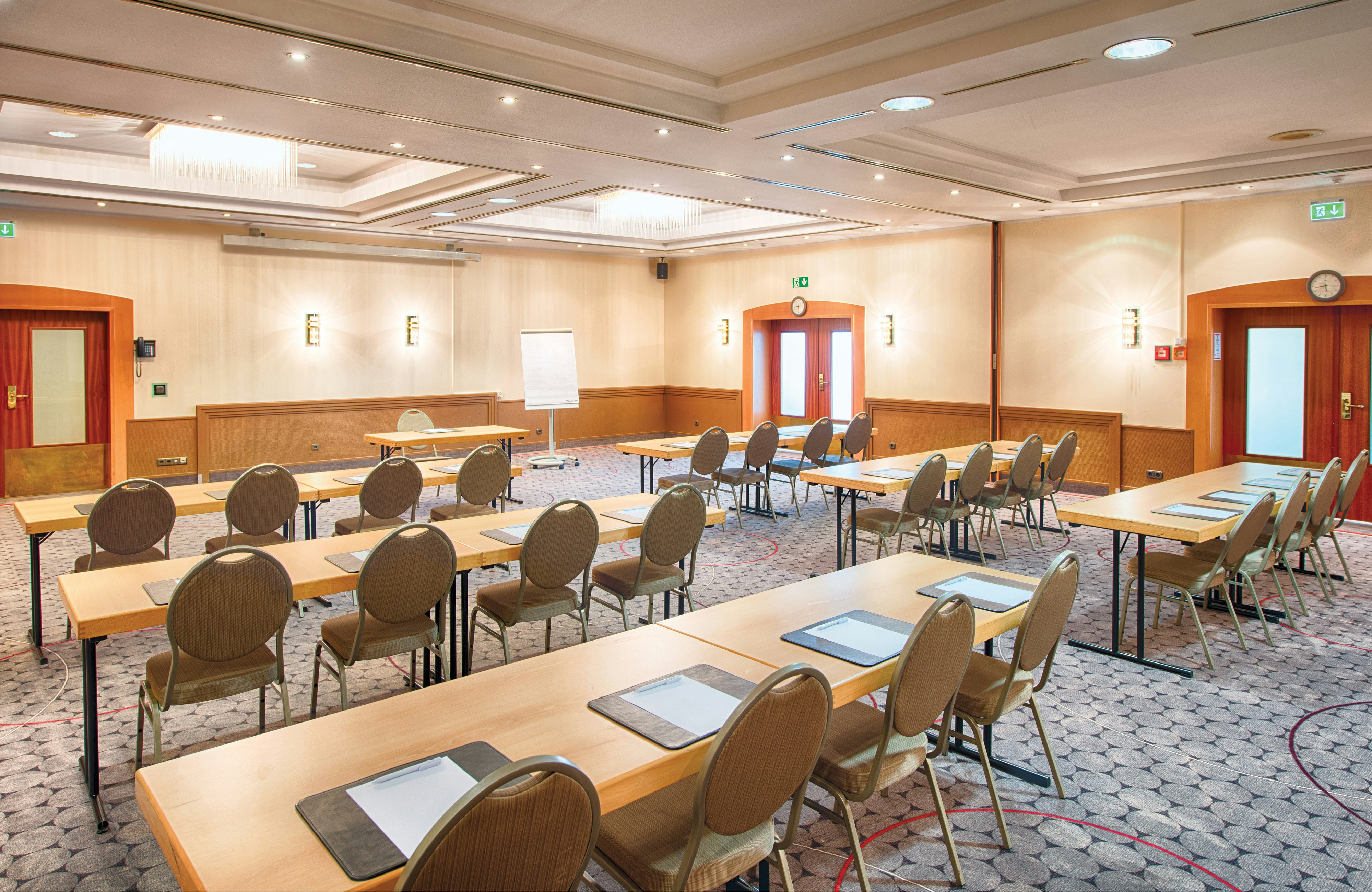 Leonardo Hotel Dusseldorf Airport Ratingen 35/47